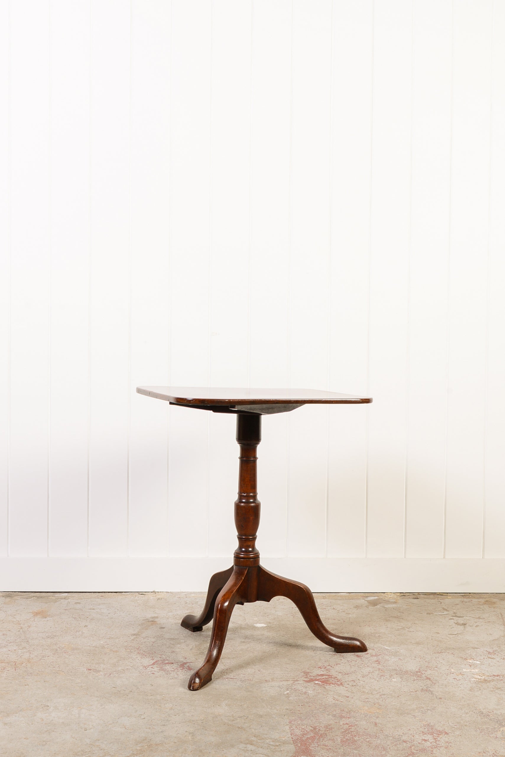 Victorian Mahogany Rounded Square Side Table