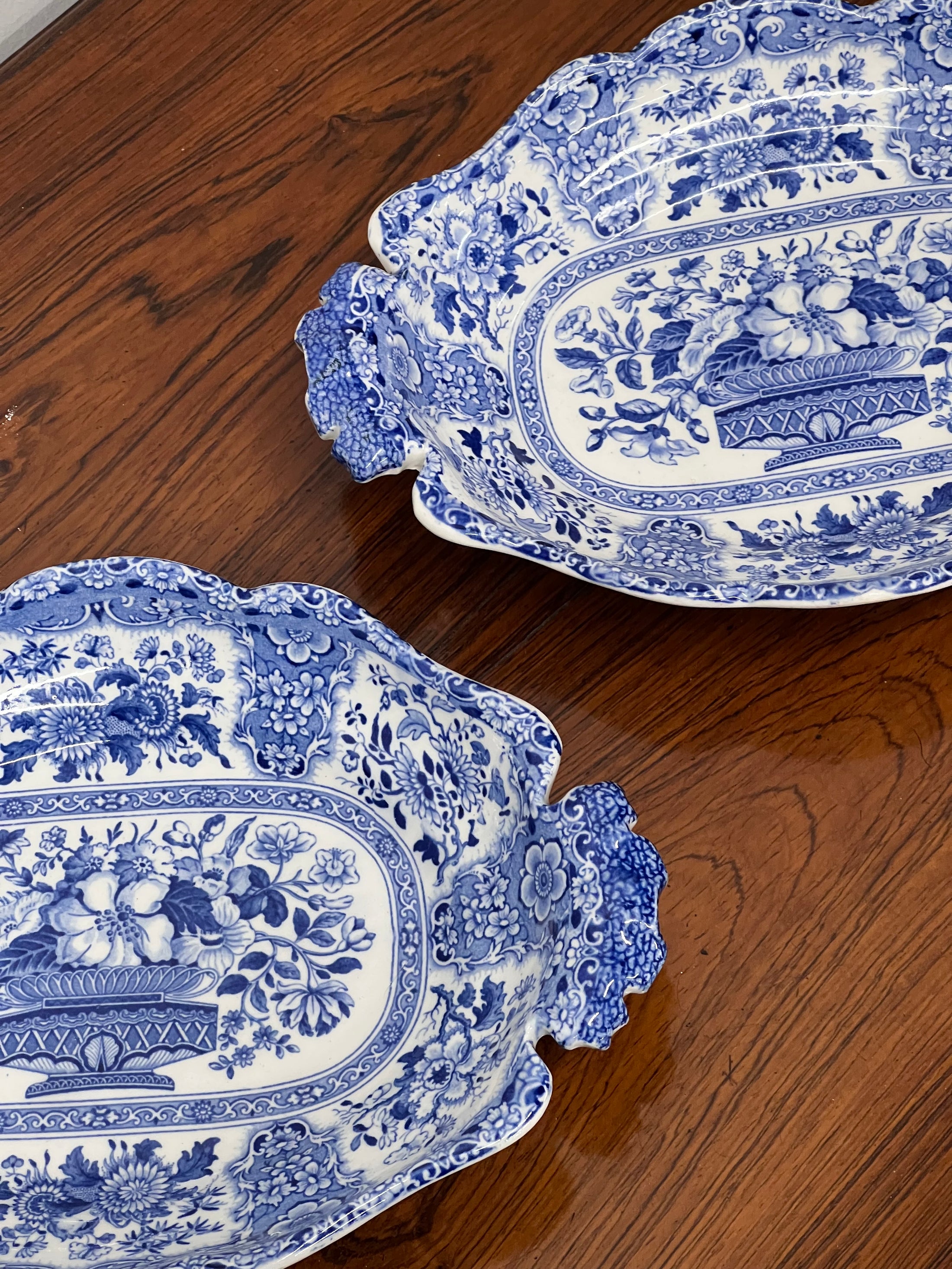 RARE Minton 'Filigree' Pattern Blue Floral Small Serving Bowl (c. 1830)
