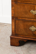 Load image into Gallery viewer, George III English Burl Walnut Chest of Drawers with Overlay Drawers on Brackets (c. 1760-1820)