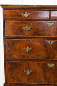 Load image into Gallery viewer, George III English Burl Walnut Chest of Drawers with Inset Drawers on Brackets (c. 1760-1820)
