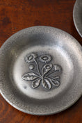 Load image into Gallery viewer, SET of 3 | Norwegian Pewter Floral Plates by Eik Tinn (c. 1970s)