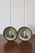 Load image into Gallery viewer, Petite French Brass Circle Frame (Tabletop)