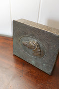 Load image into Gallery viewer, Vintage Brass Box Depicting a Hound