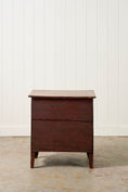 Load image into Gallery viewer, 19th Century English 4-Drawer Mahogany Chest with Laurel Ring Pulls
