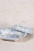 Load image into Gallery viewer, Lidded Antique Asiatic Pheasant Tureen (No. 2)