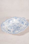 Load image into Gallery viewer, Lidded Antique Asiatic Pheasant Tureen (No. 2)