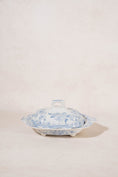 Load image into Gallery viewer, Lidded Antique Asiatic Pheasant Tureen (No. 1)