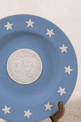 Load image into Gallery viewer, Wedgwood Blue Jasperware Seal of North Carolina Trinket Plate