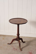 Load image into Gallery viewer, Georgian Walnut Wine Table