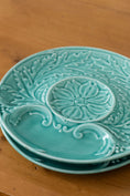 Load image into Gallery viewer, Vintage French Majolica Seafoam Artichoke Plate