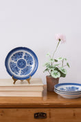 Load image into Gallery viewer, Chinese Blue + White 10" Fitzhugh Plates | SET of 4 (c. 1820-1850)