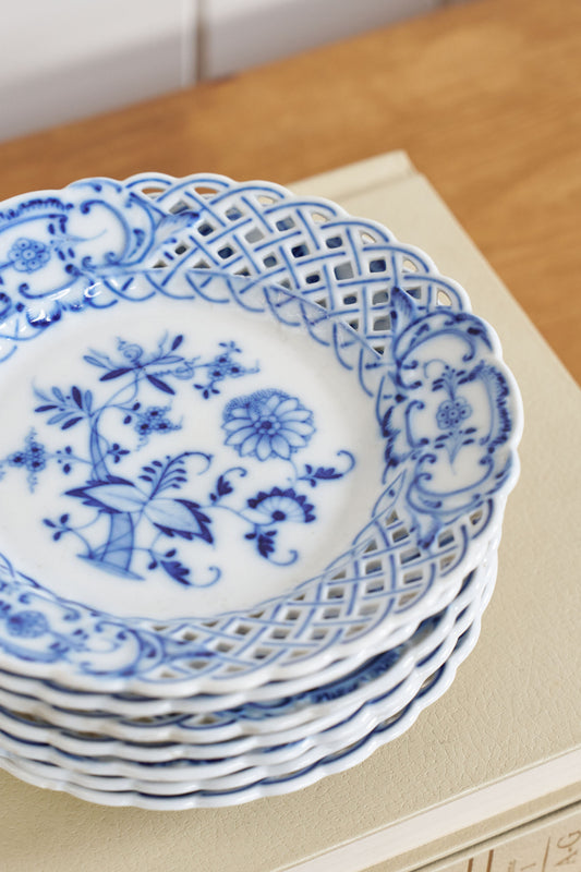 Meissen Teichert Reticulated Blue Onion Plate (c. 1880)