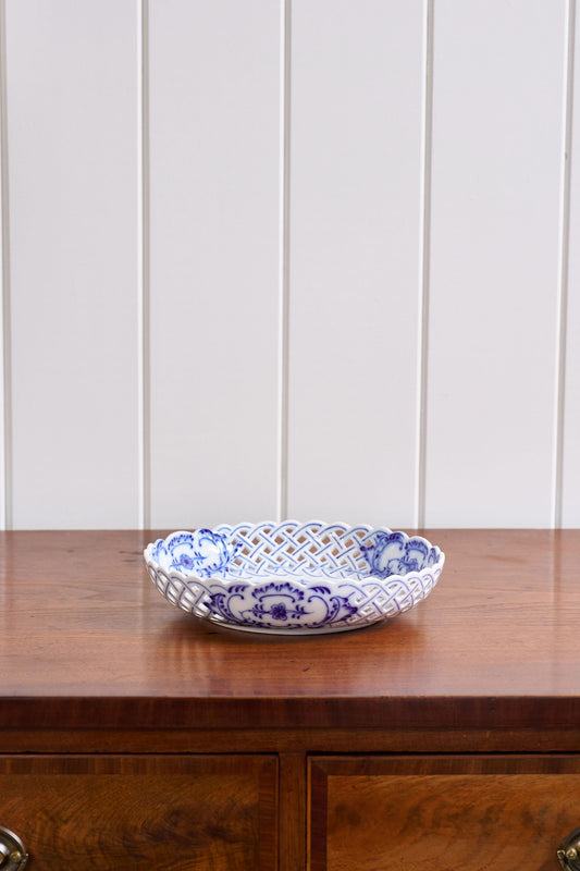 Carl Teichert Meissen Blue Onion Reticulated Shallow Bowl (c. 1875)