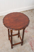 Load image into Gallery viewer, Antique English Round Oak Barley Twist Table with Scalloped Edge