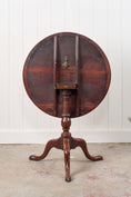 Load image into Gallery viewer, Exceptional 18th Century Mahogany Lamp Table