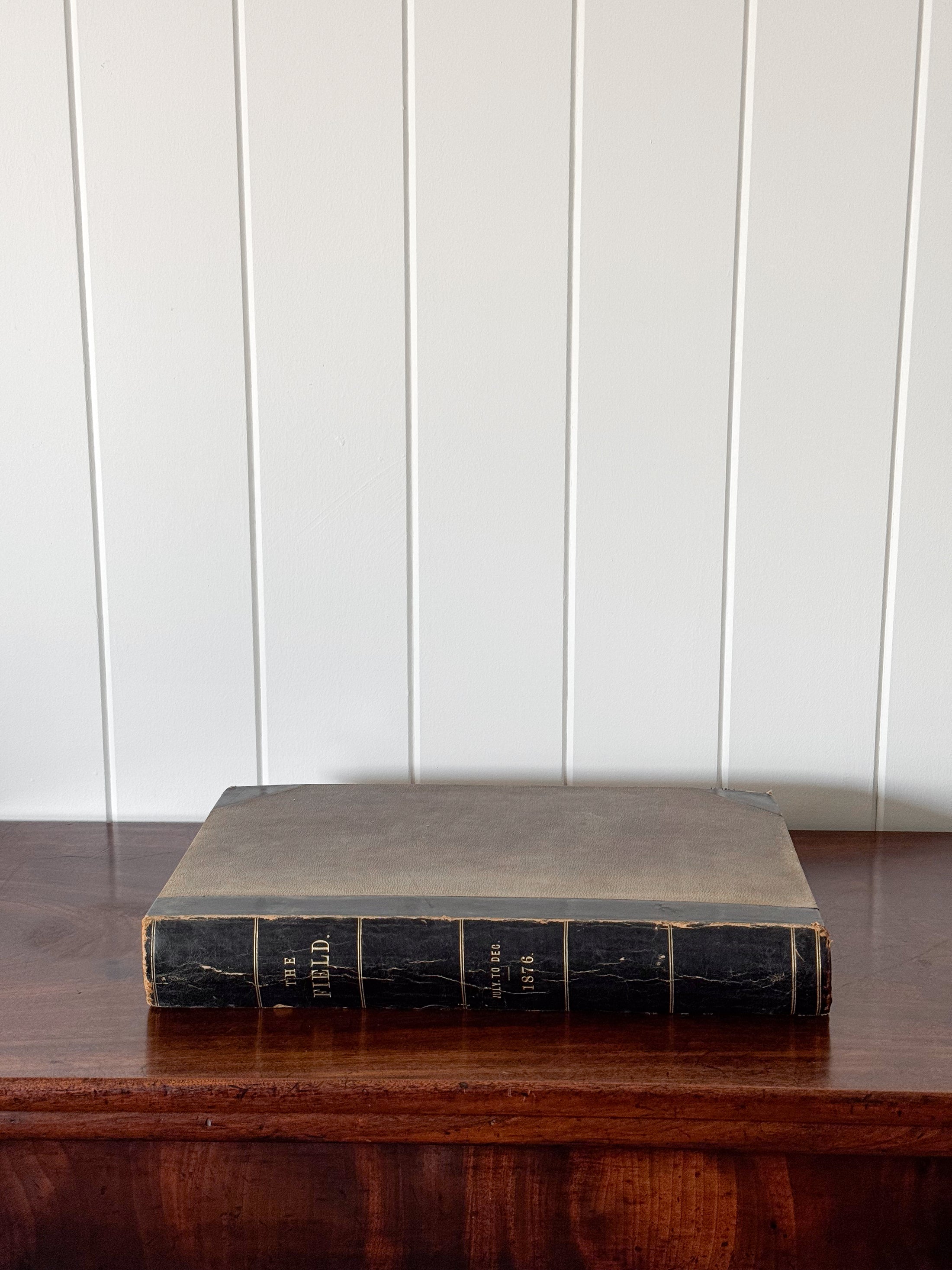 Single Volume of 'THE FIELD' | British Gentlemen's Sporting Magazine (Black)