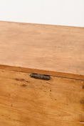 Load image into Gallery viewer, 19th Century English Pine Toy/Blanket Trunk (No. 2)
