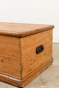 Load image into Gallery viewer, 19th Century English Pine Toy/Blanket Trunk (No. 3)

