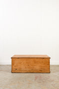 Load image into Gallery viewer, 19th Century English Pine Toy/Blanket Trunk (No. 3)
