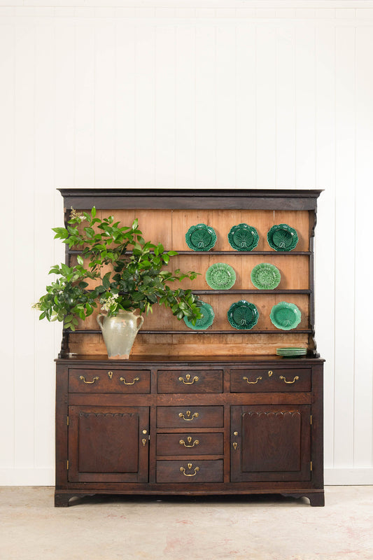 18th Century Oak Buffet + Plate Rack with Scalloped Detailing (c. 1770)