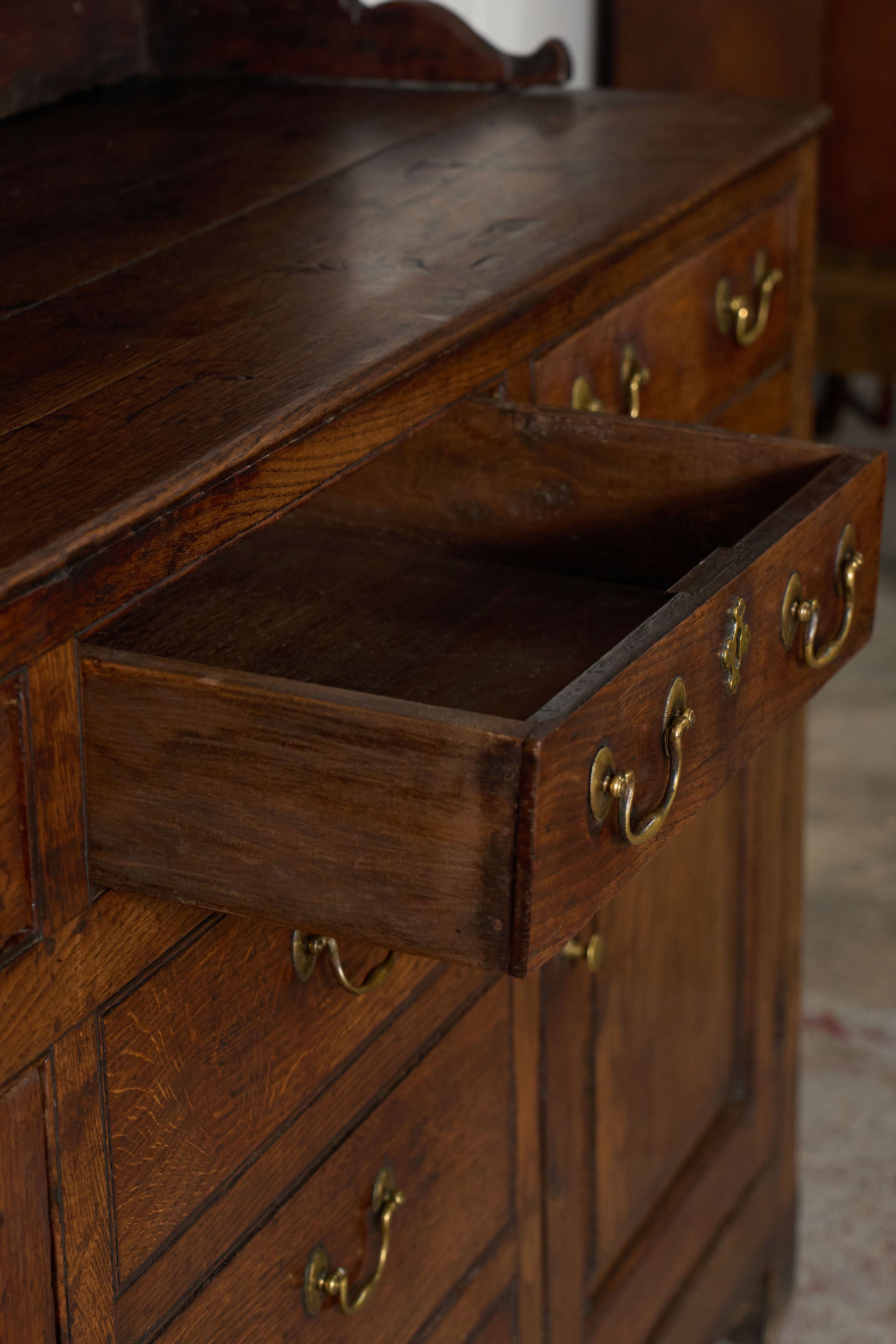 George III Period Oak Welsh Dresser Base with Topper (c. 1760-80)