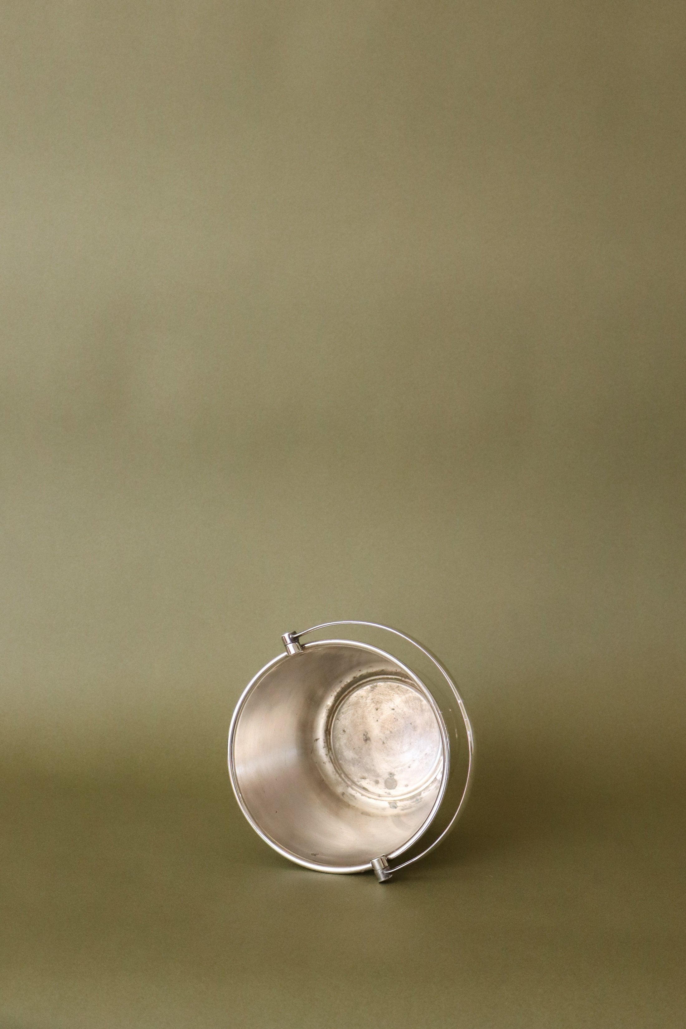 English Silver Plate Ice Bucket with Handle (c. 1930)