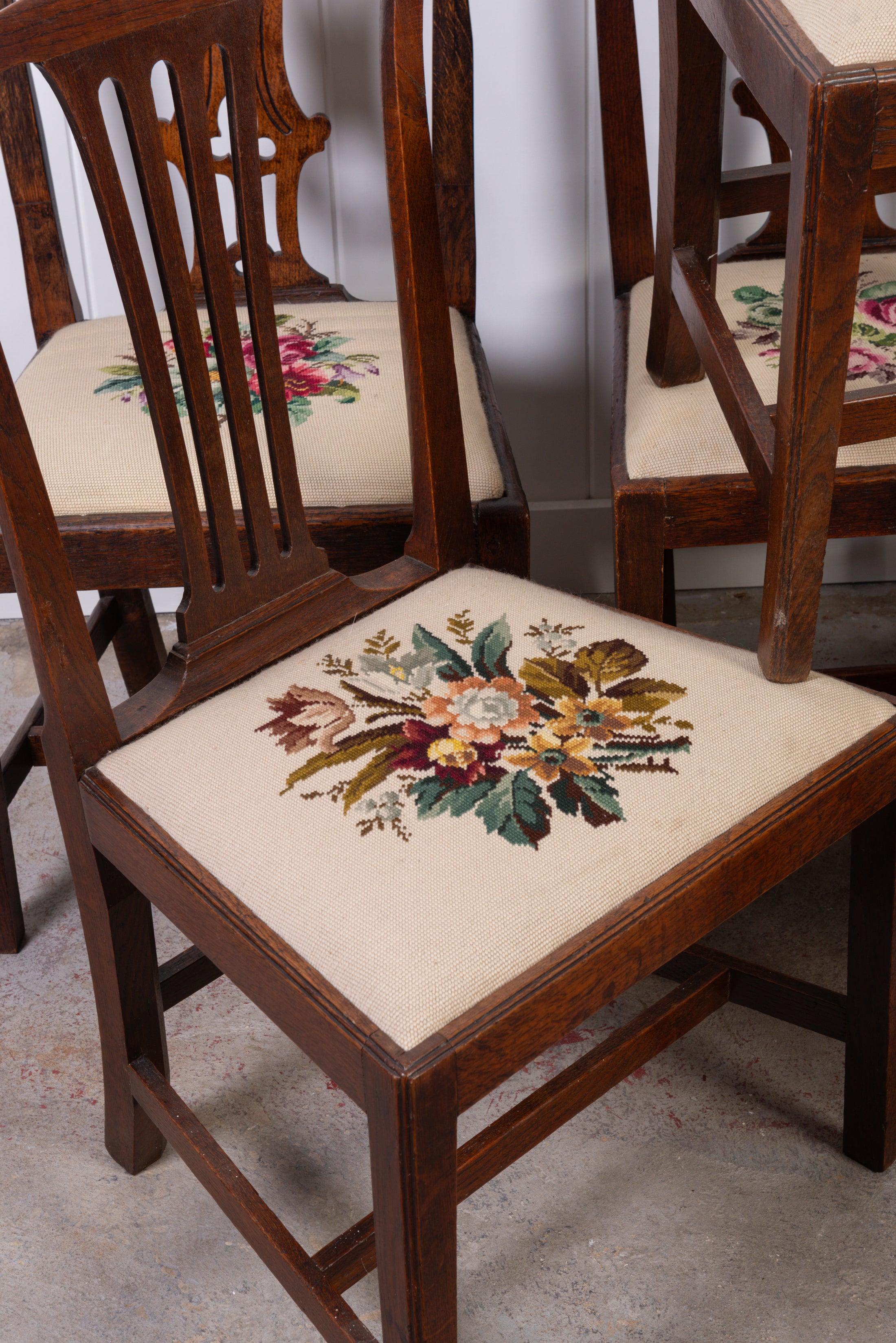 SET of 6 | Georgian Dining Chairs with Needlework Cushions