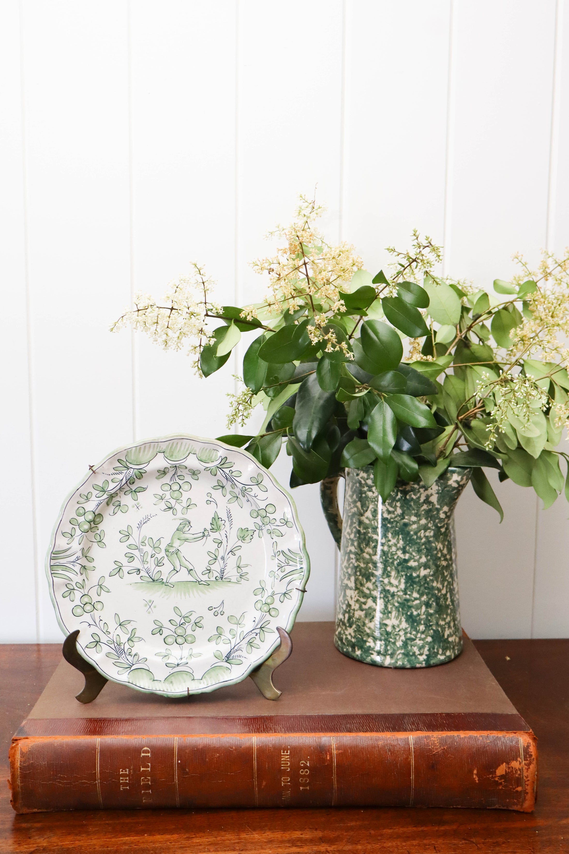 18th Century French Moustiers Green Plate