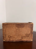 Load image into Gallery viewer, Antique Knickerbocker Leather and Novelty Co. Mini Shakespeare Book Set of 18
