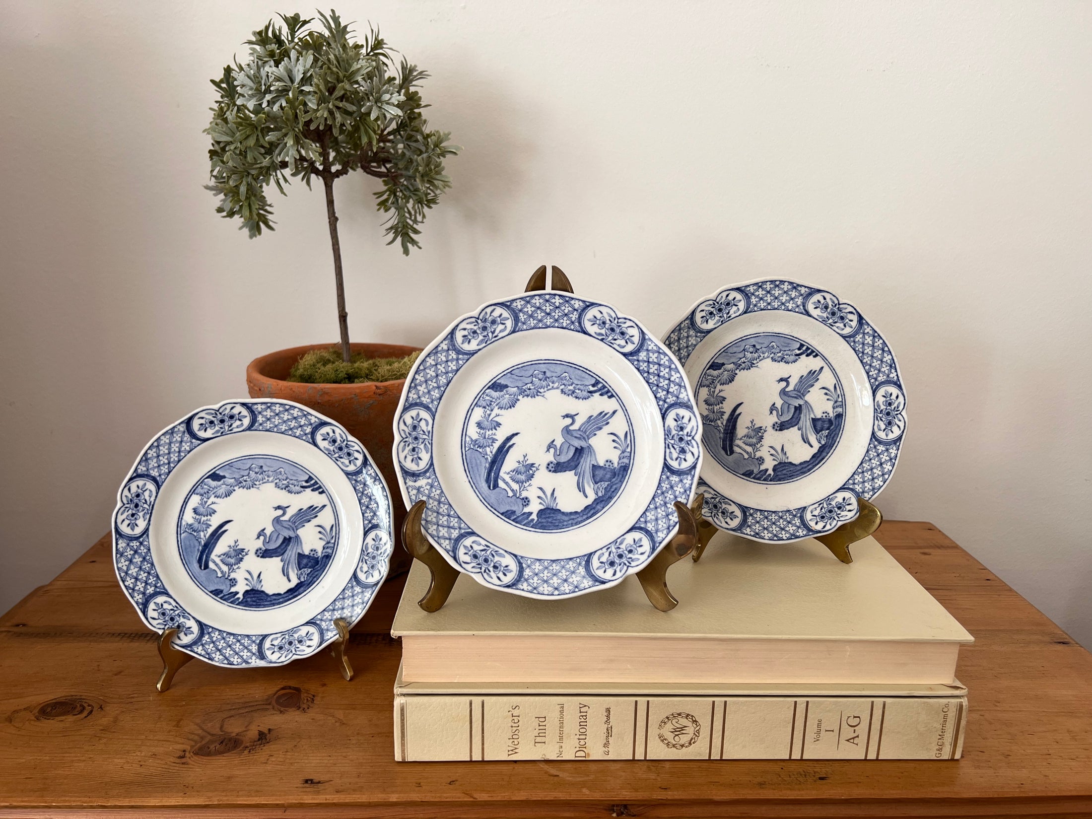 Furnivals Limited Old Chelsea England | Blue + White Bird Plate