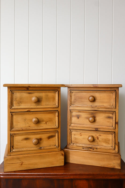 PAIR English Pine 3 Drawer Bedside Chests