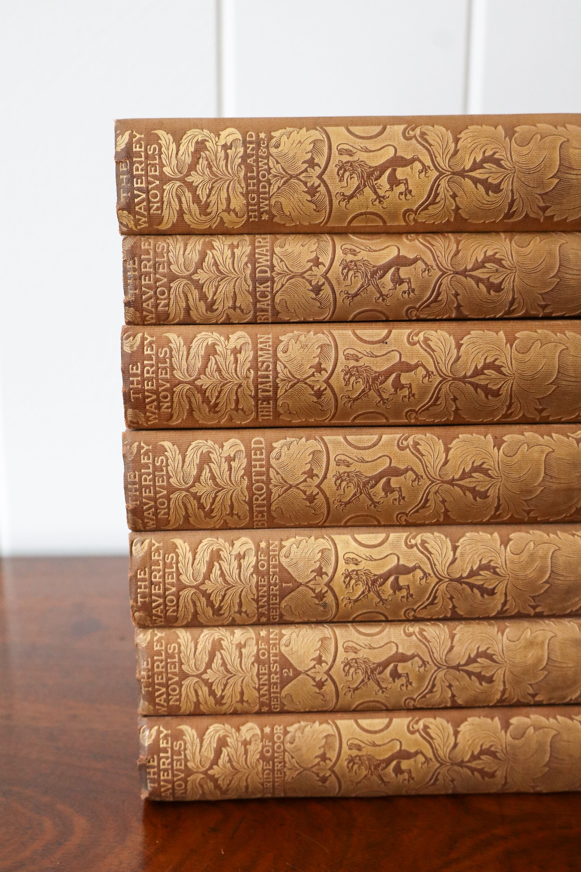 Set of 7 | Waverley Novels by Sir Walter Scott