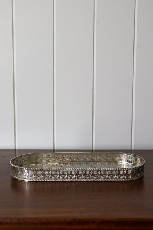 Rounded Gallery Silverplate Viners of Sheffield