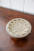 Load image into Gallery viewer, Sheffield Silverplate Engraved Frogger Vase
