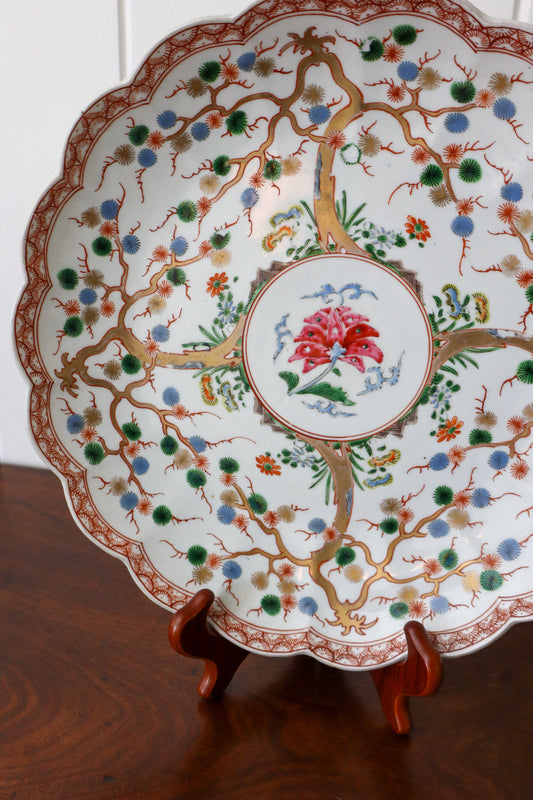 Antique Chinese Export Scalloped Edge Large Plate