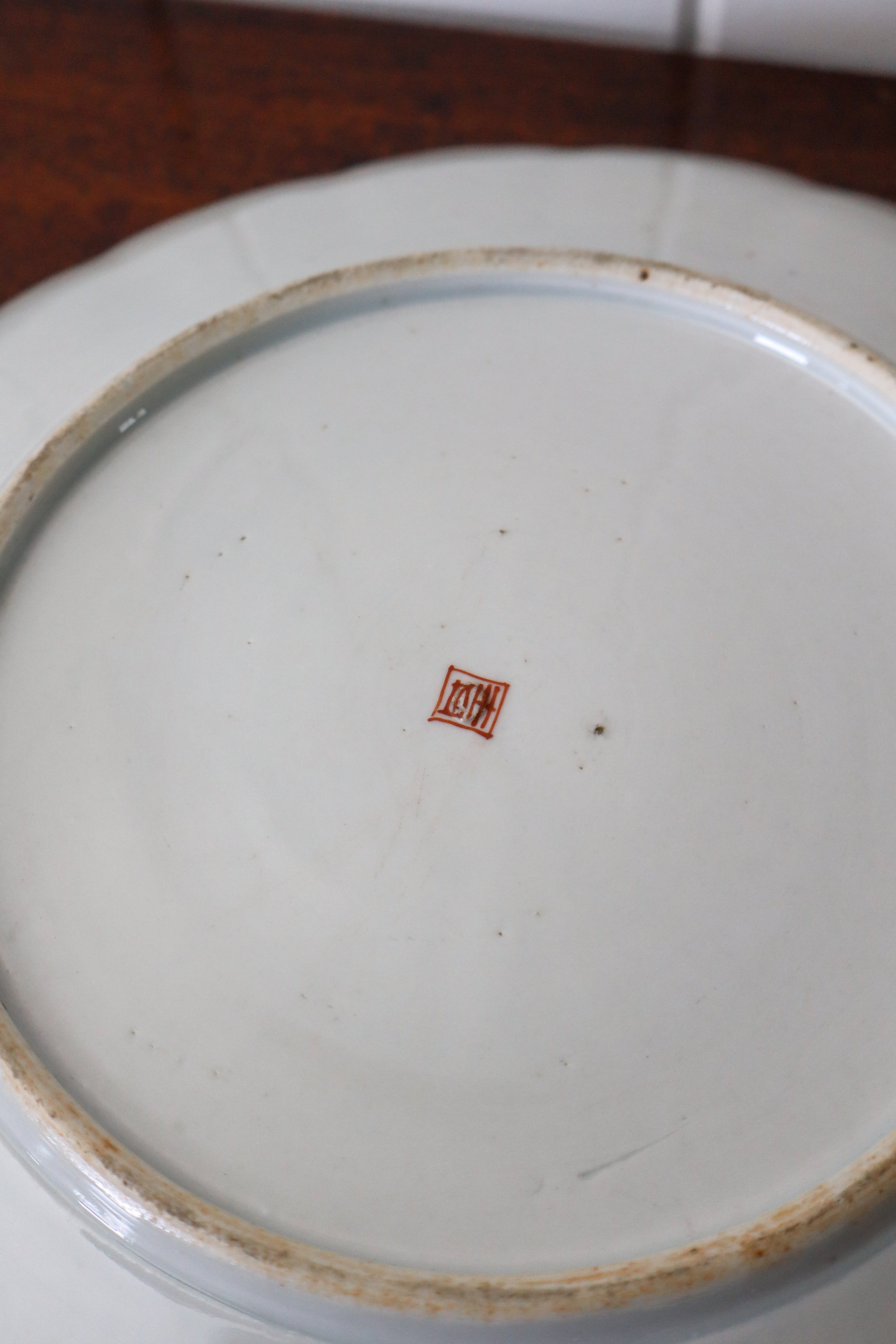 Antique Chinese Export Scalloped Edge Large Plate
