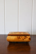 Load image into Gallery viewer, Italian Floral Inlay Jewelry Box (c. 1960)
