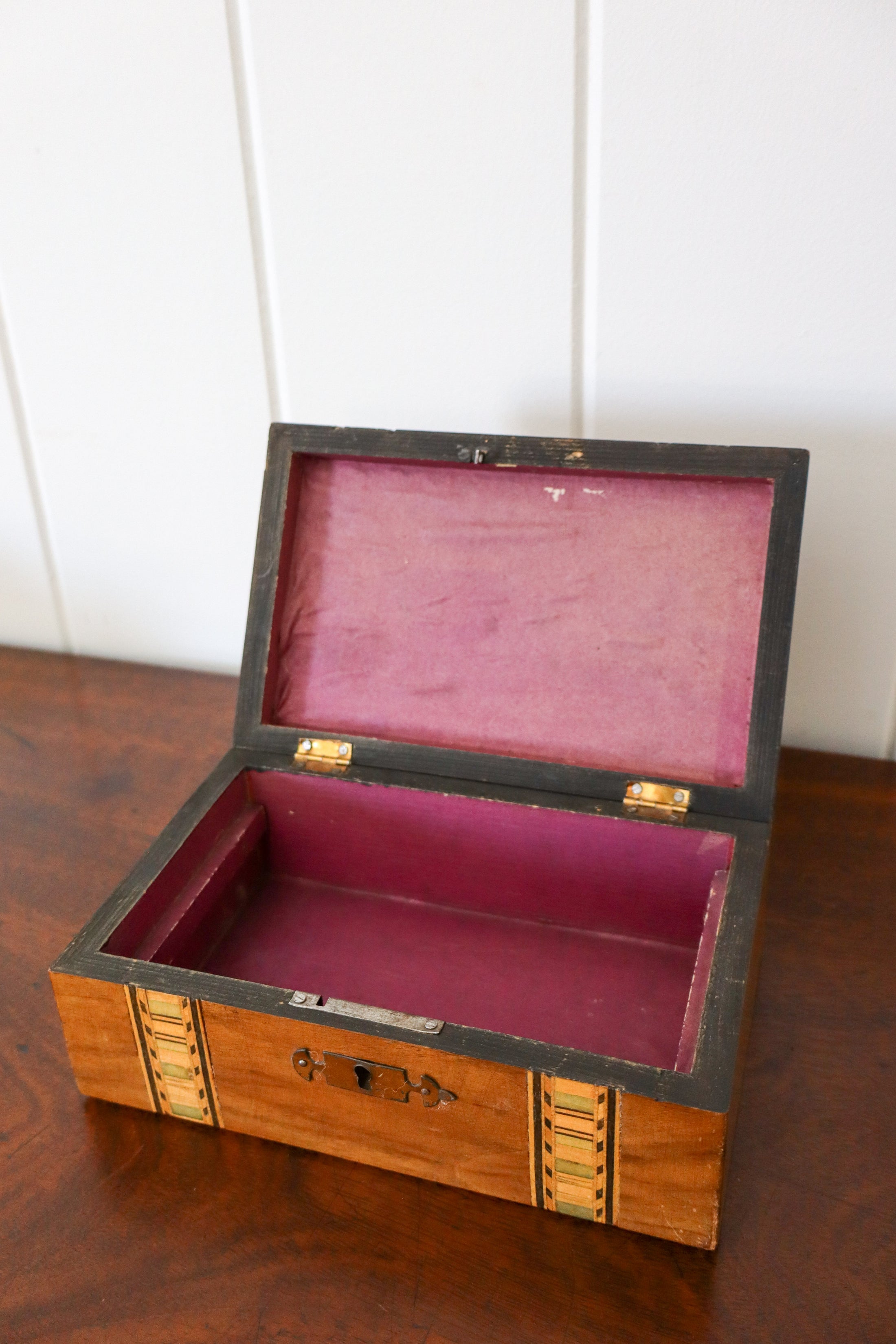 19th Century Satinwood Banded Tunbridge Box
