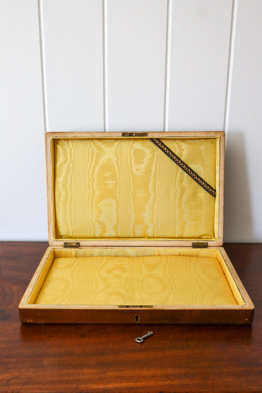 Mahogany Flat Box With Yellow Silk Lining + Working Key