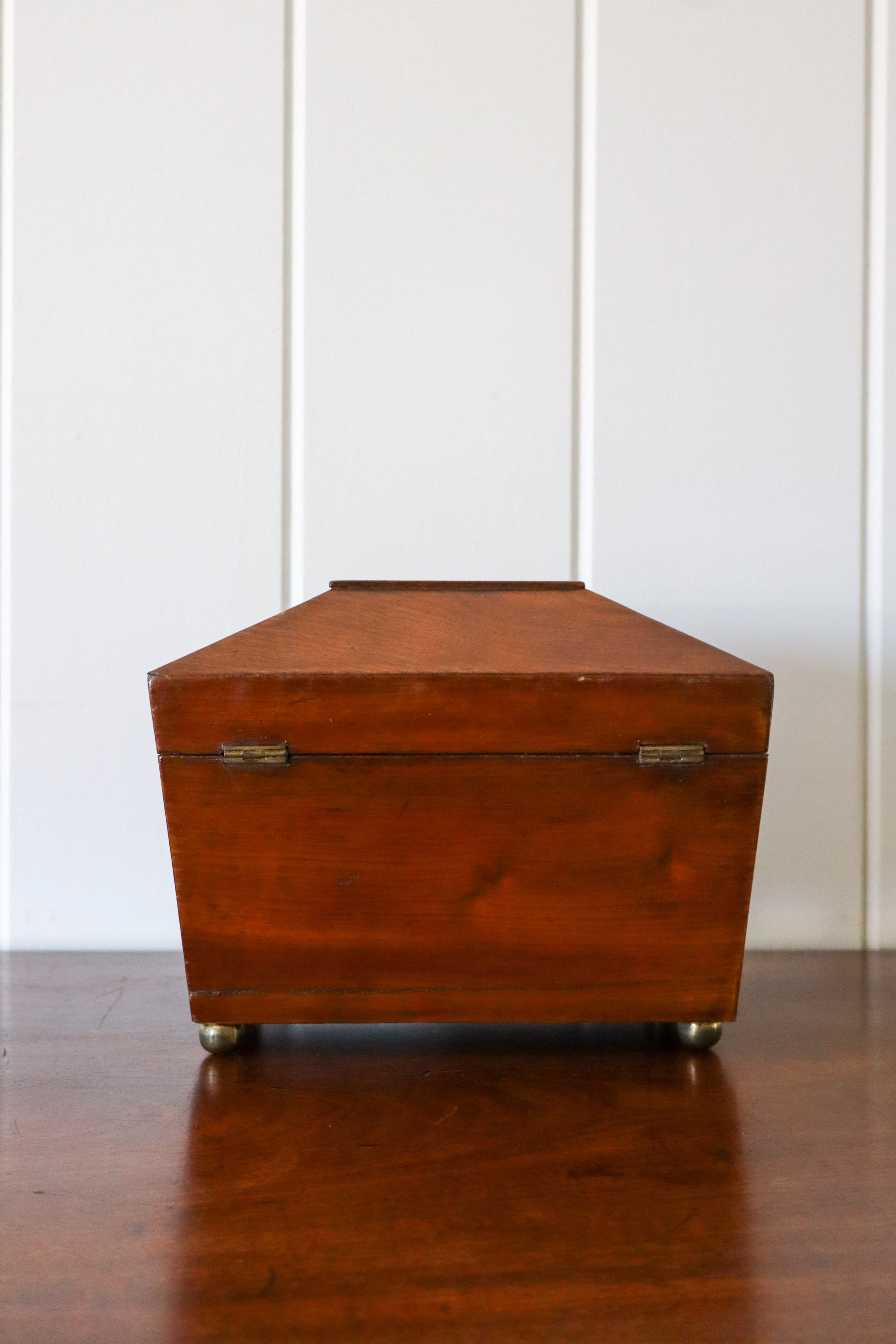 Regency Mahogany Sarcophagus Tea Caddy Brass Ball Feet Working Lock And Key (c. 1810)