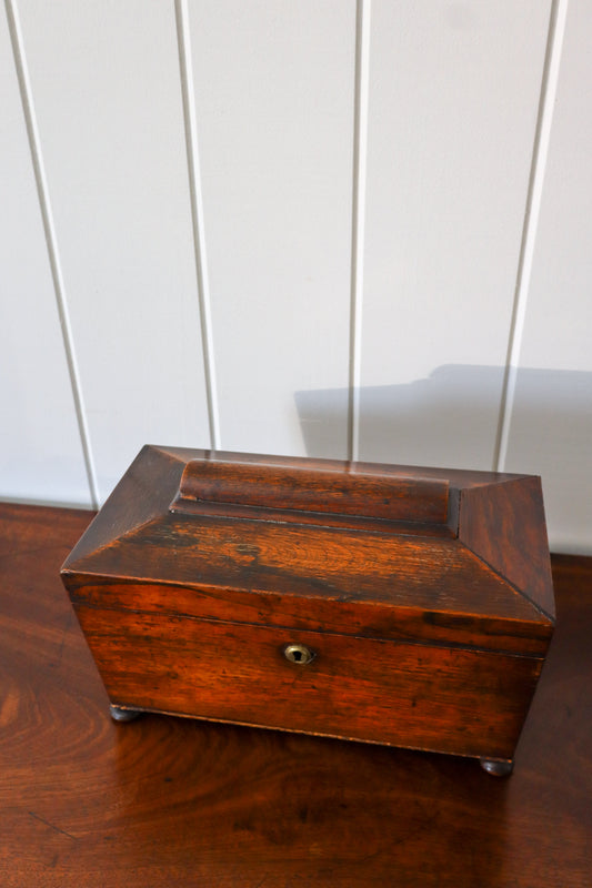 William IV Rosewood Tea Caddy With Original Fittings on Bun Feet (c. 1835)