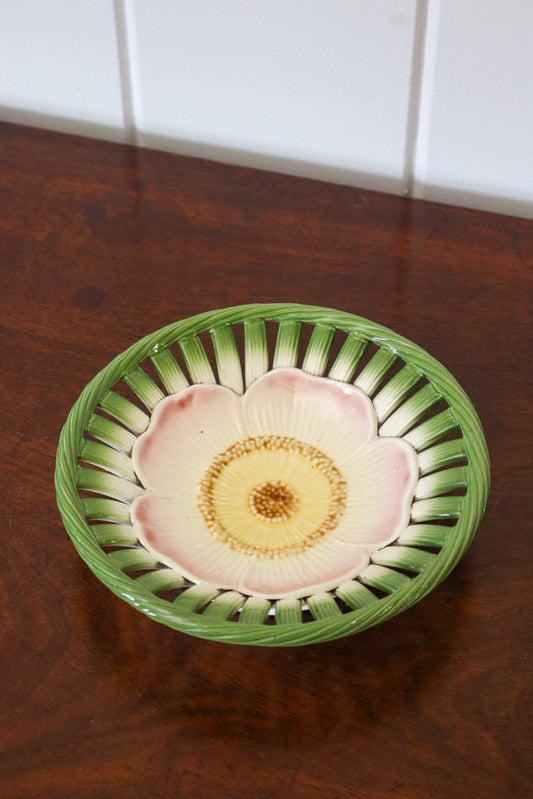 Antique Majolica Flower Reticulated Bowl | 5.75”W
