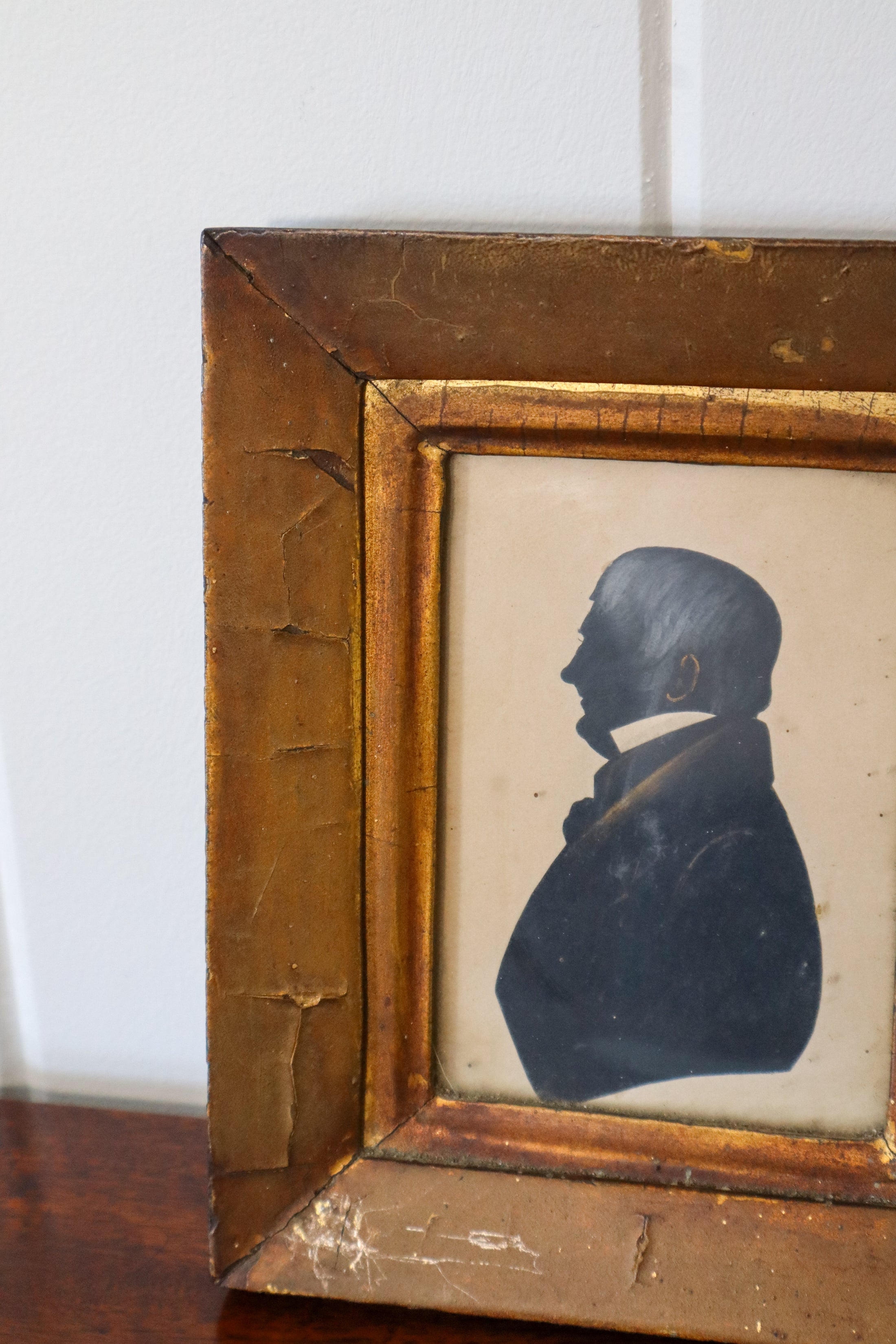 19th-Century English Gentleman Silhouette in Giltwood Frame