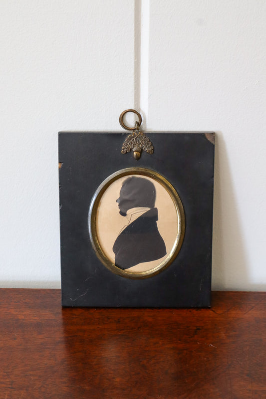 19th-Century Silhouette of an English Gentleman with Collar