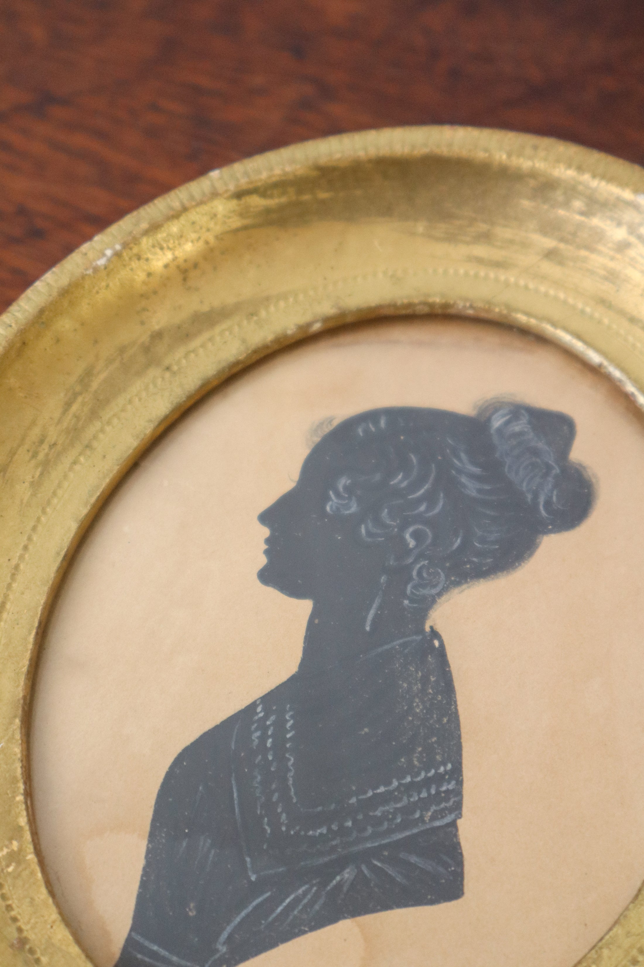 Antique Silhouette of a Young Woman in Oval Gilt Wood Frame (c. 1830)