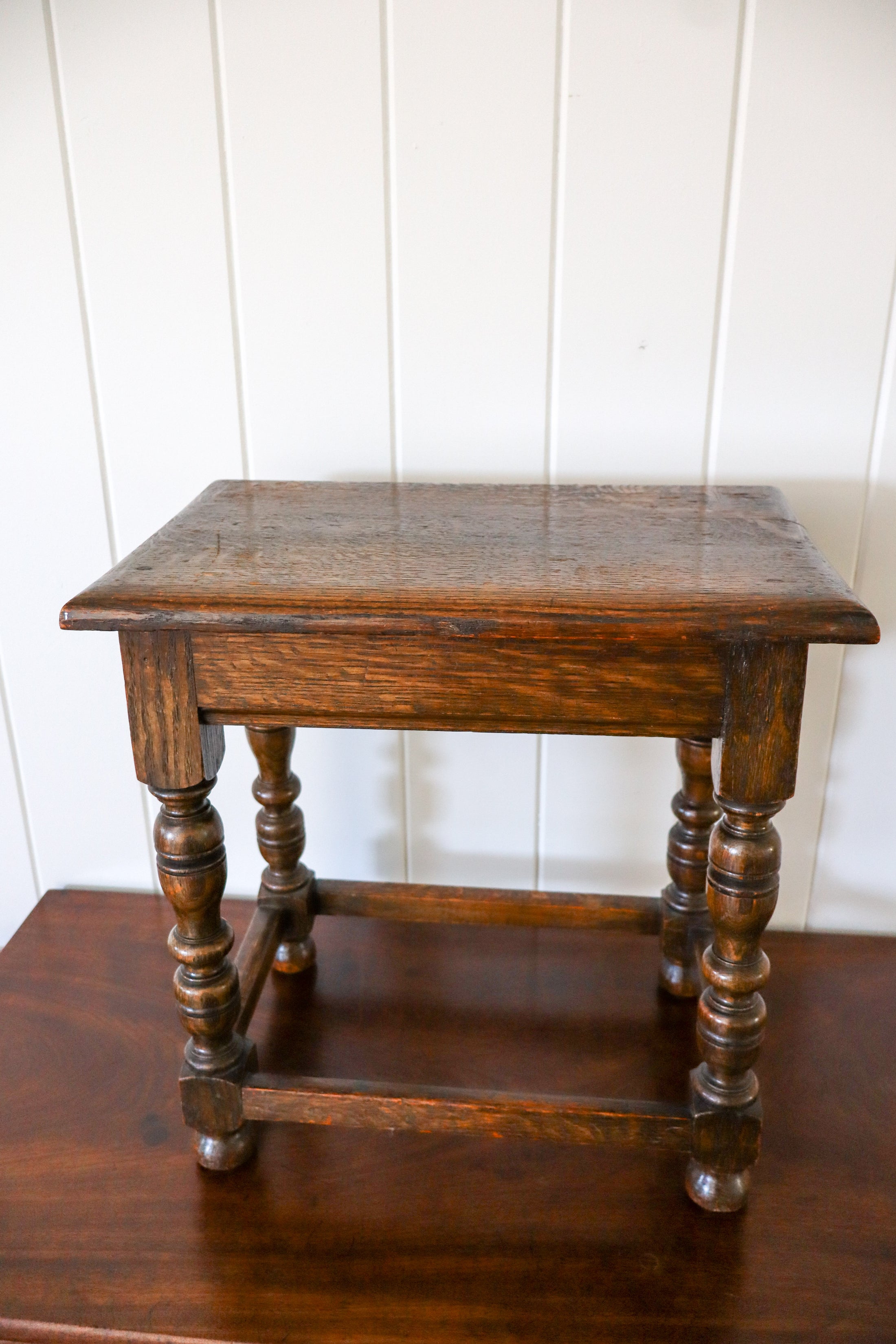 Antique English Joint Stool with Bulbous Legs