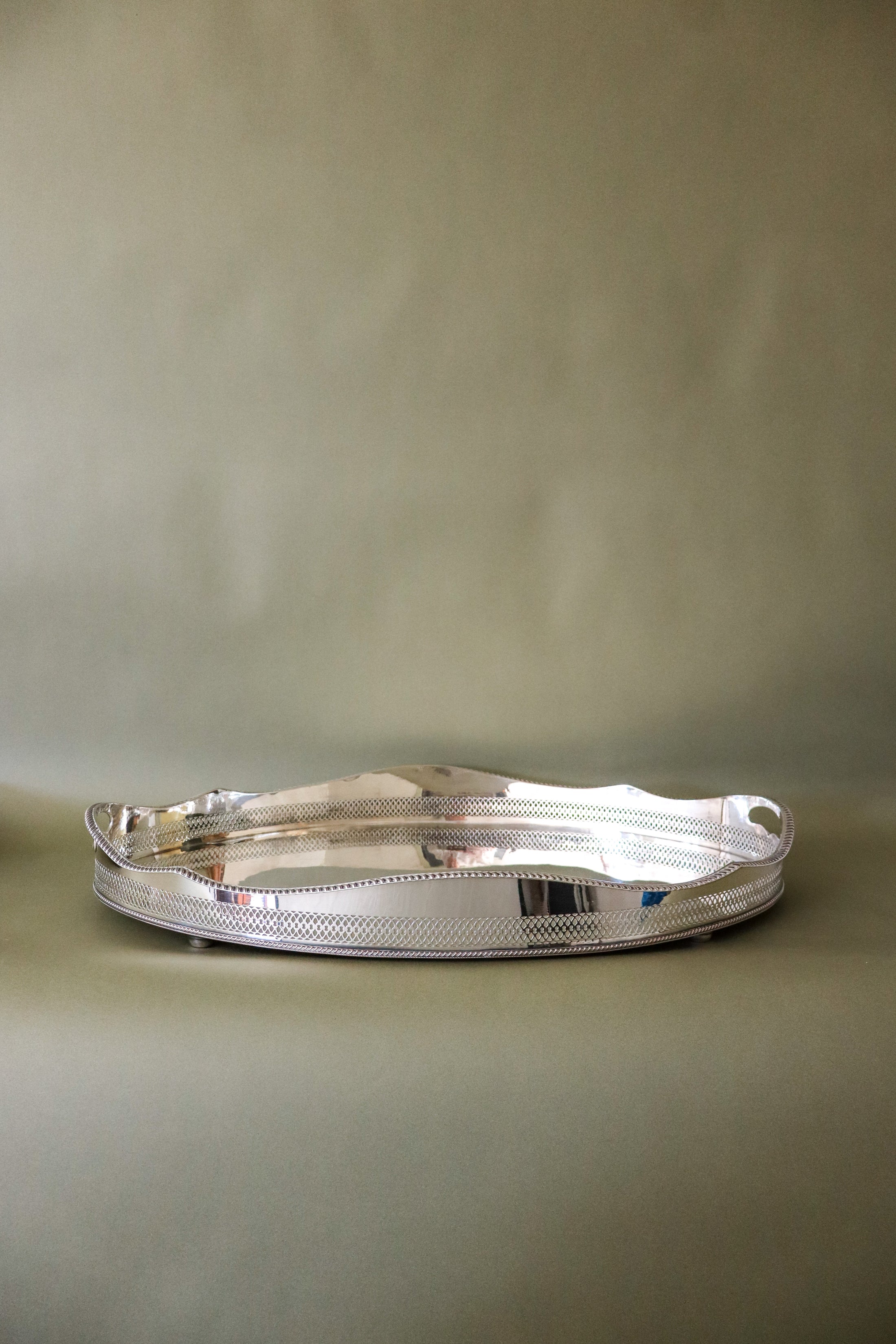 Large Scalloped Silverplate Butlers Tray With Rope Edge