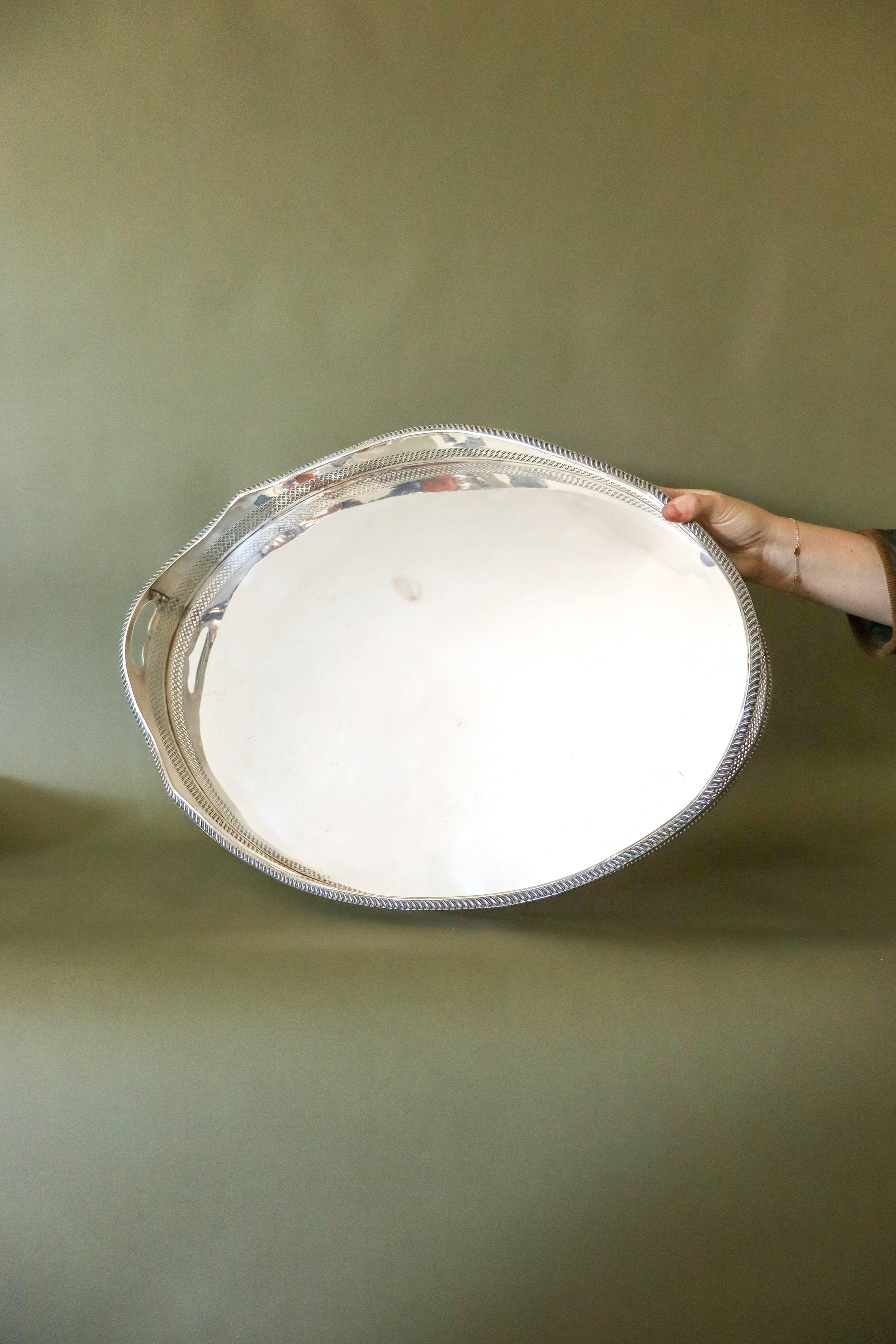 Large Scalloped Silverplate Butlers Tray With Rope Edge