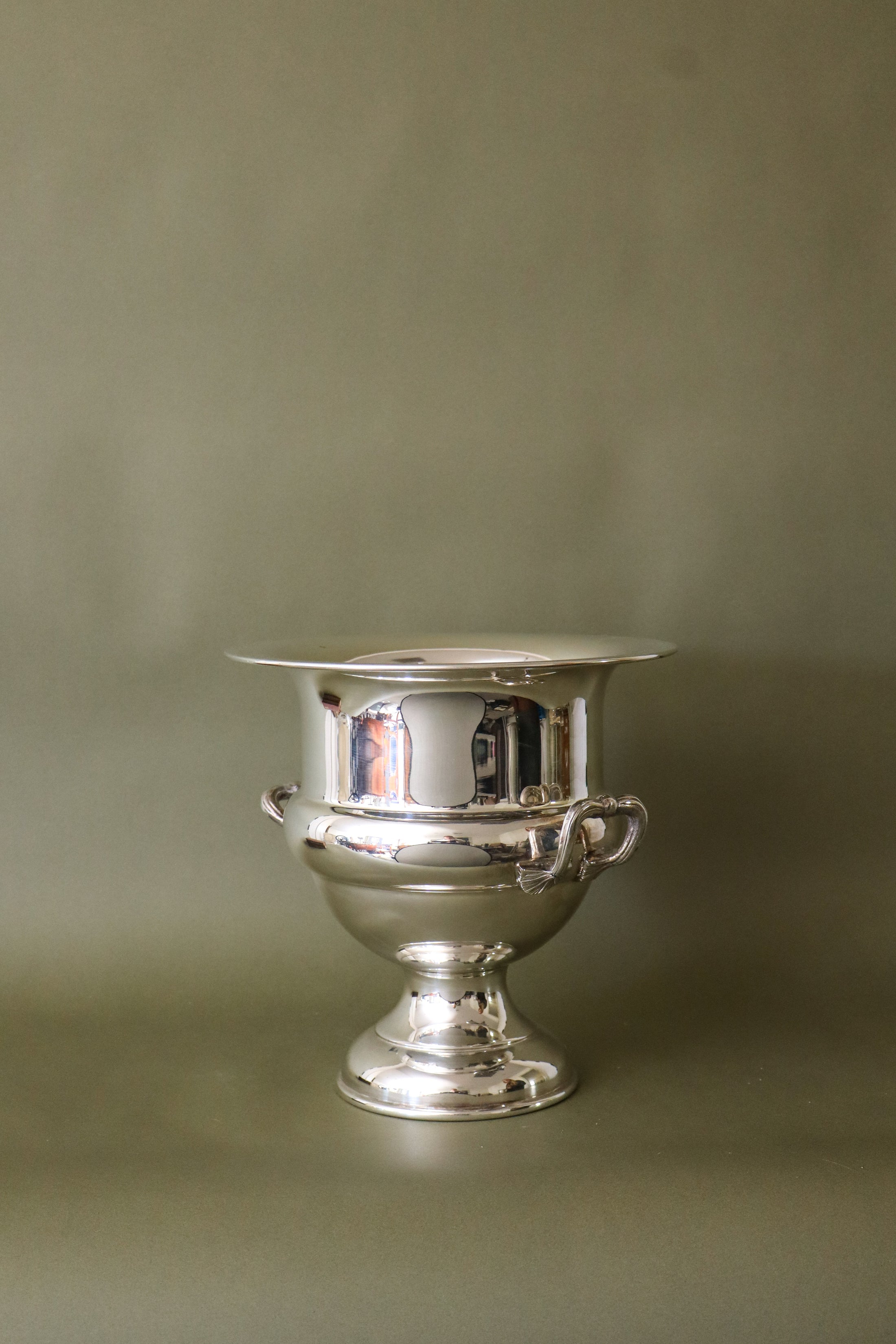 English Silverplate Trophy Champagne Bucket by Roberts & Dore