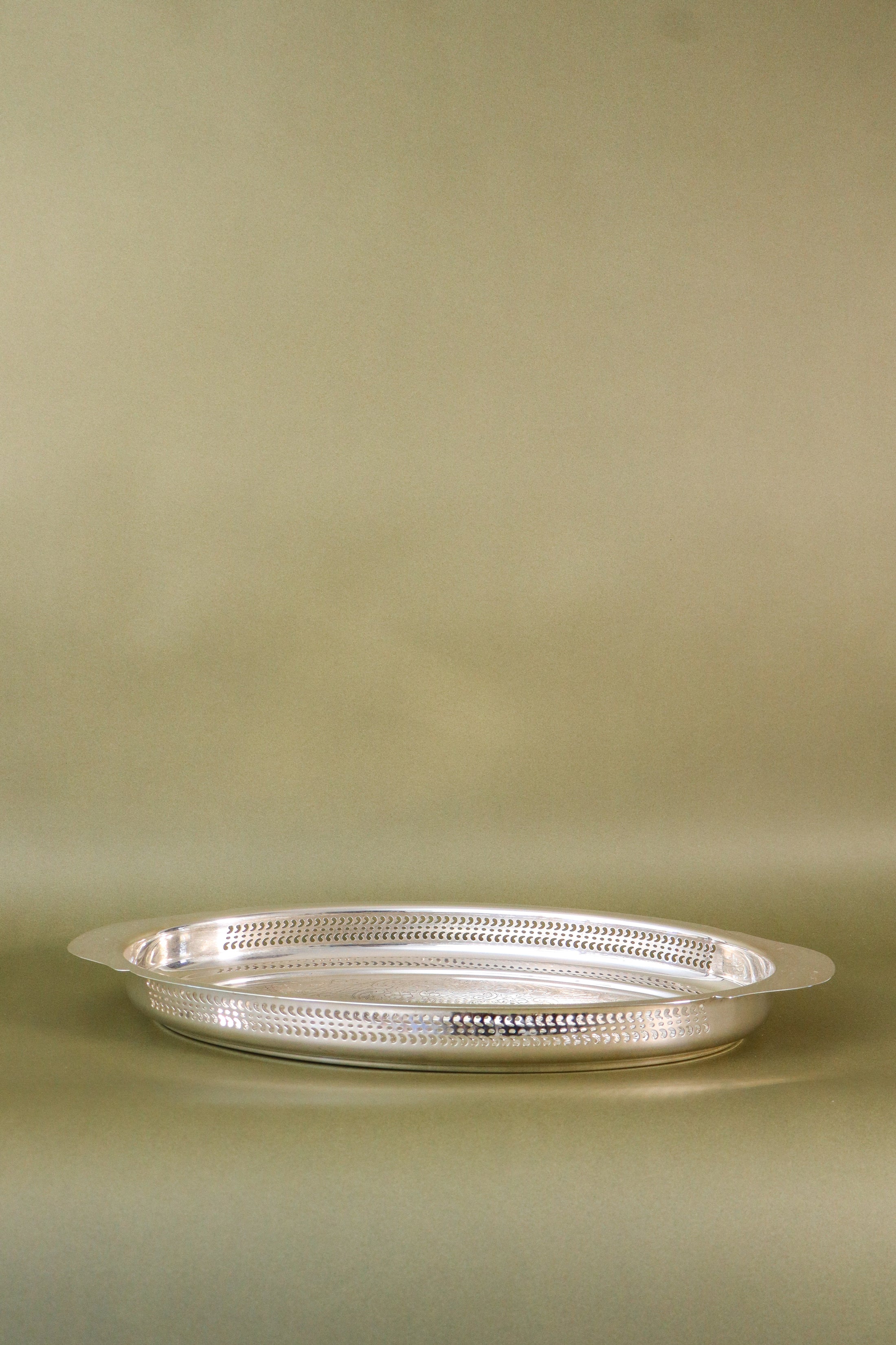 Large Oval Silver Plate Gallery Tray by Rogers